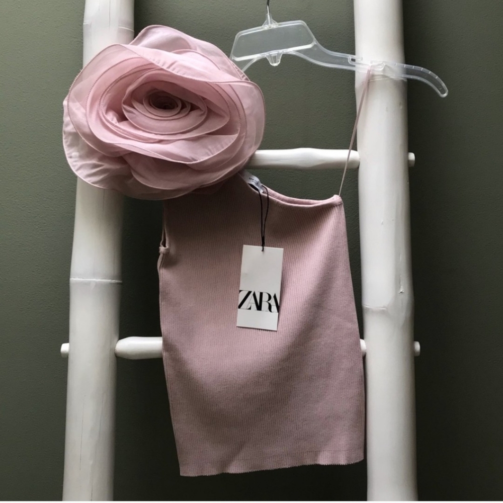 NWT Zara Asymmetrical  Top with Flower - Picture 5 of 9